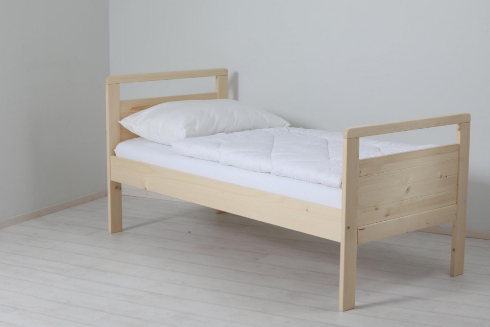 Postel Theo - smrk přírodní č.2